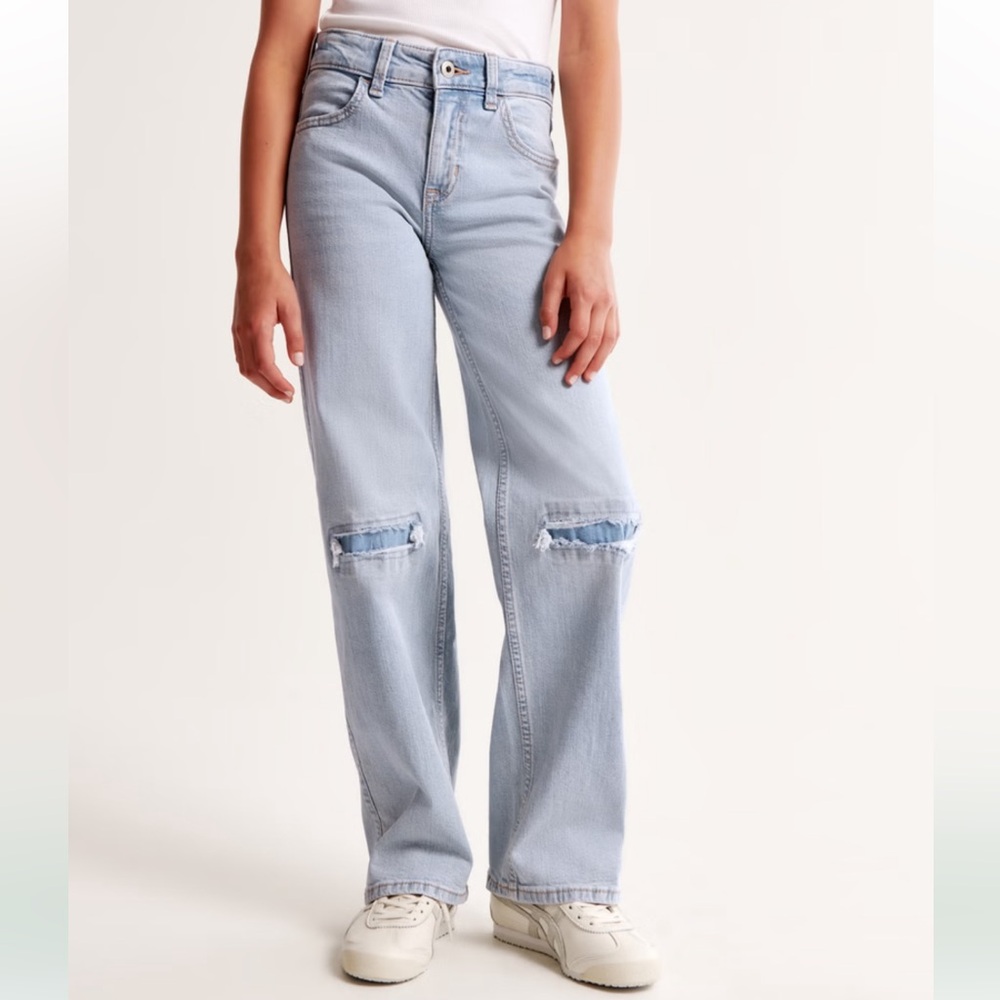 Abercrombie Kids Wide Leg High Rise Jeans Light Wash Size 11/12 Regular - Picture 2 of 12